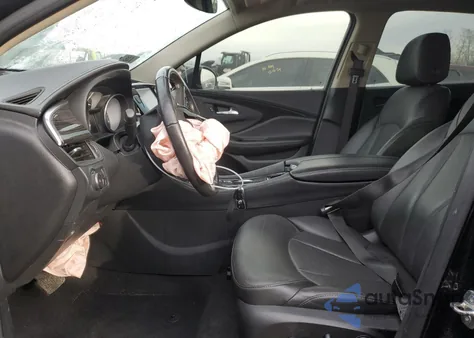 2018 Buick Envision Essence из США, поврежденный, VIN LRBFX1SA2JD010605